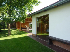 Гостиница Rooms Gril, Постойна
